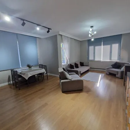 Large With Sea View Apartament